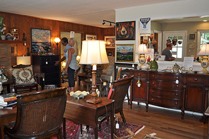 Consignment Cottage Deals in Banner Elk