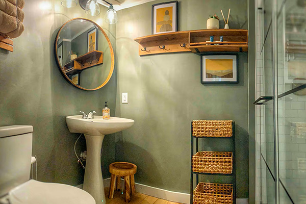 Updated bathroom with modern amenities