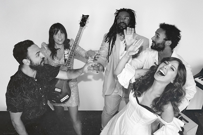 Group photo of Lake Street Dive