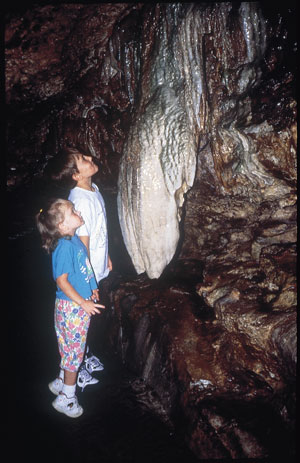 Linville Caverns