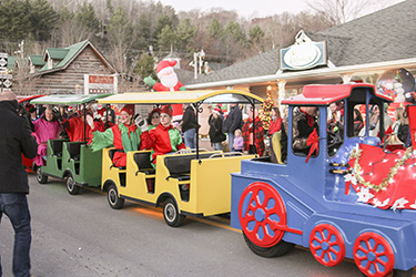 A Small Town Christmas | Banner Elk NC