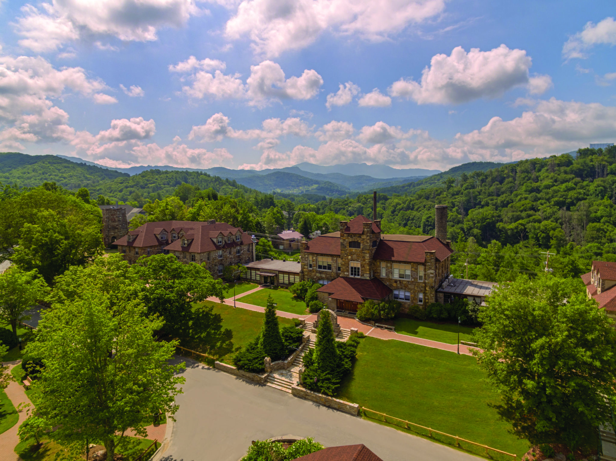 LeesMcRae College Banner Elk NC